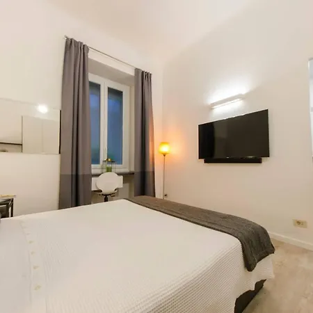 Stylish Top Quality Flat Apartman Genova